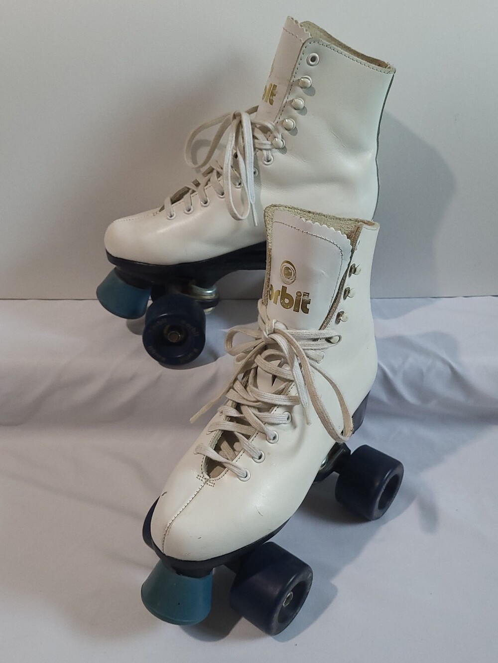 Vintage Orbit Roller Skates Size 6.5